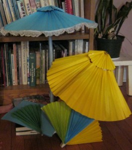 Figuring out how to make paper parasols